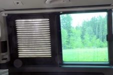 Ventilation grille sliding window passenger side for VW T6.1